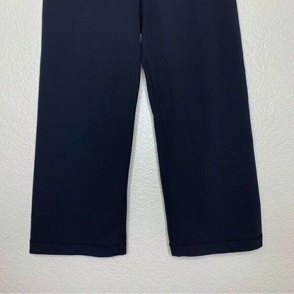 Lululemon Size 4 Reversible Yoga Groove Cut Leggings - Picture 8 of 10